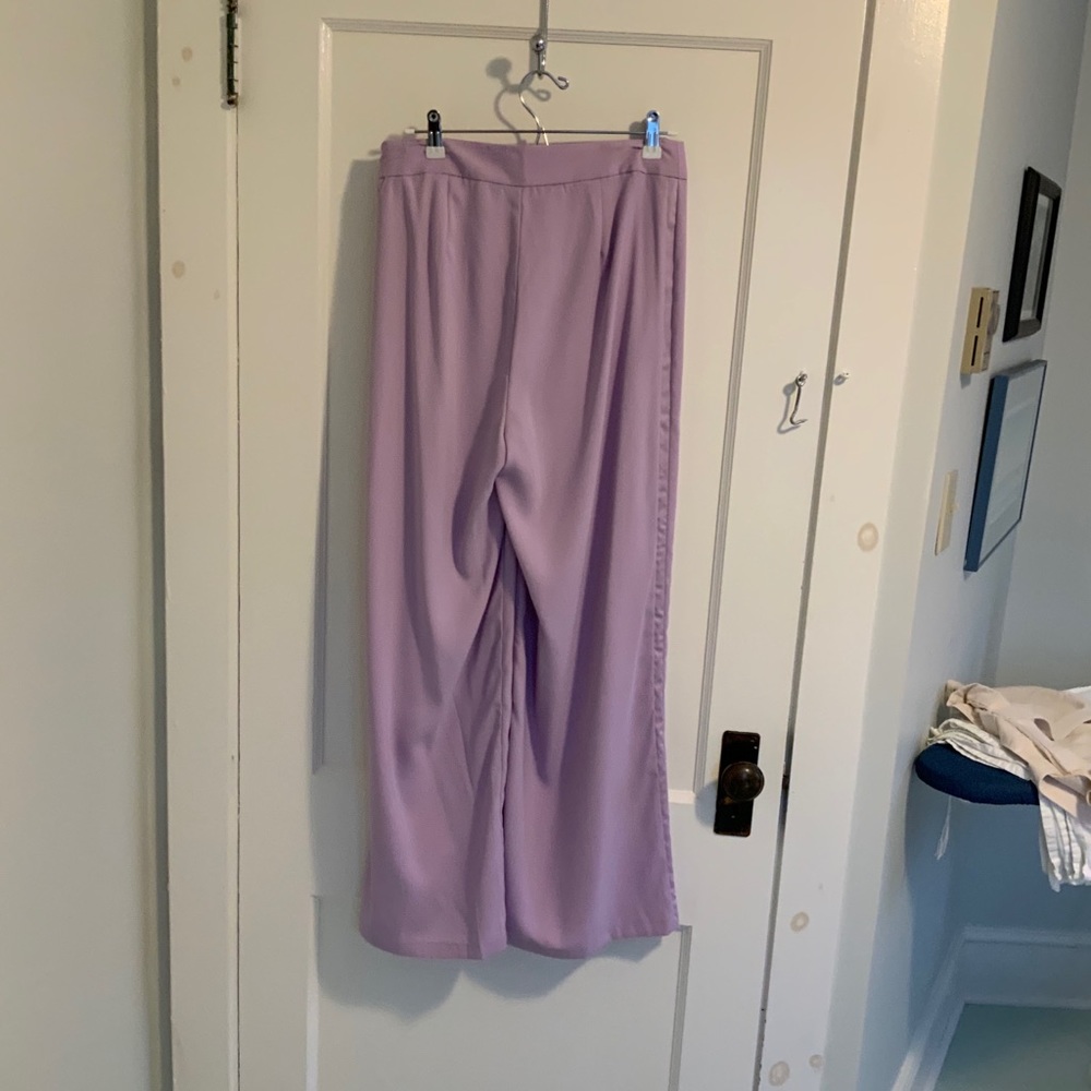 Lightweight Lilac Pants - Picture 2 of 3
